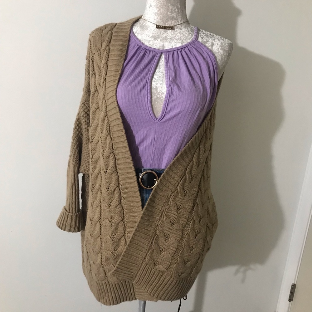 F21 Knit Sweater - Picture 2 of 5